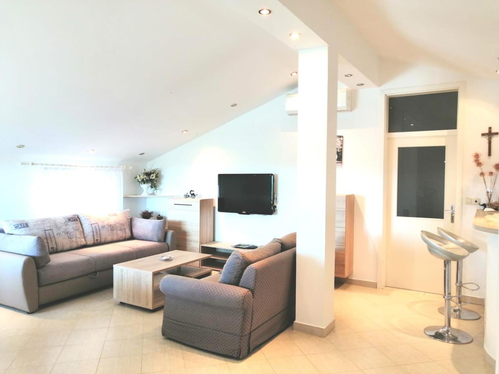 Lovely Sea View House 2 In Malinska Island Krk Ngoại thất bức ảnh